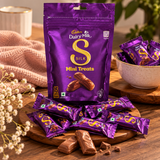 Set of 4 Personalized Viral Jewellery + Cadbury Mini Treats
